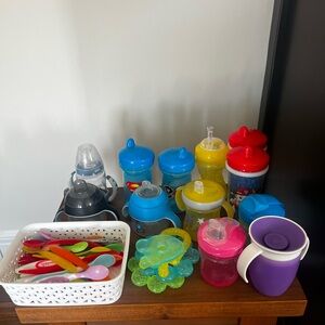 Feeding n teething lot